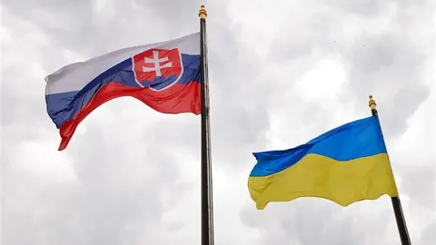 Словаччина стає альтернативою Польщі: що це означає для України