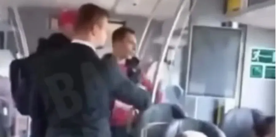 У Польщі пасажири виштовхали з потяга кривдників українського підлітка