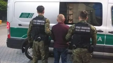 Польща депортувала українця за напад на земляка