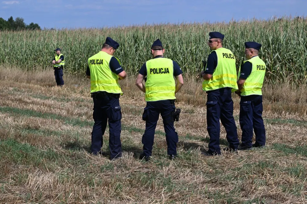 У Польщі під час атаки РФ на Україну стався вибух, утворилася воронка