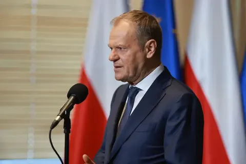 Туск скликав екстрену групу через порушення повітряного простору Польщі