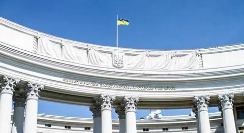 Зеленський анонсує переведення послів у Польщі та Чехії до МЗС