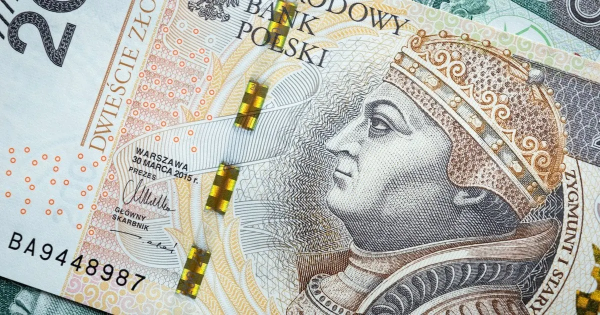 Зарплати в Польщі: середня сягнула 120 тисяч гривень, але більшість отримує менше