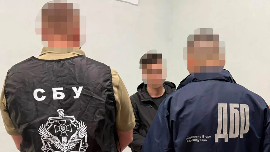 Прикордонника зі Львівщини судитимуть за схему виїзду за 30 тисяч доларів
