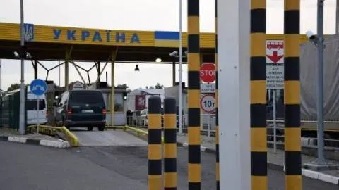 На кордоні з Польщею зібралися черги з 162 автівок: дані ДПСУ