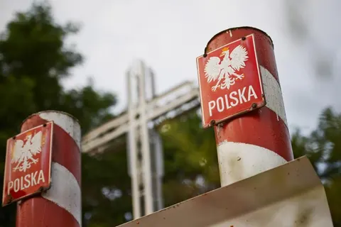 Пункт «Шегіни – Медика» на понад рік закриють для в'їзду автобусів до Польщі