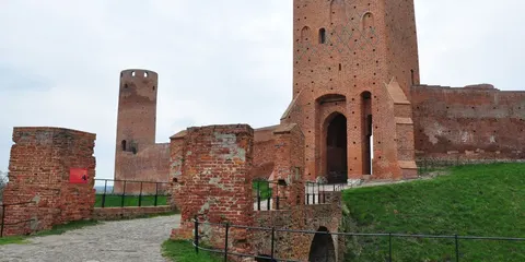 У Польщі 9-річний школяр знайшов у замку монету віком 400 років