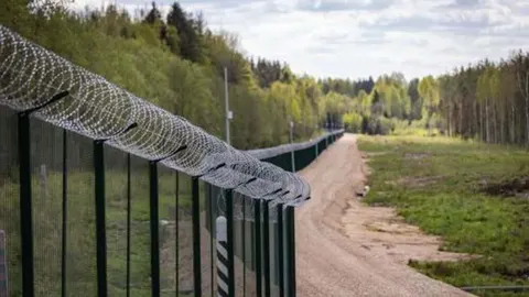 ЄС посилює східний кордон після удару РФ по станції «Ягодин» поблизу Польщі