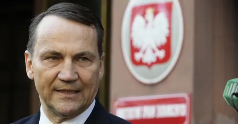 Сікорський: російський тероризм уже всередині Європи — що це означає для українц