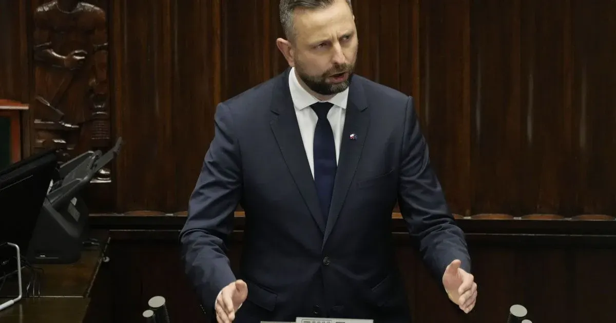Міністр оборони Польщі в Сеймі: підтримка України — державна мета, попри історичні розбіжності