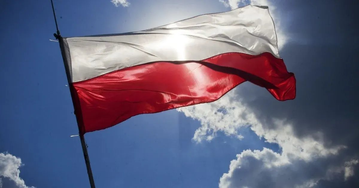 Польща підняла винищувачі через масований удар РФ по Україні