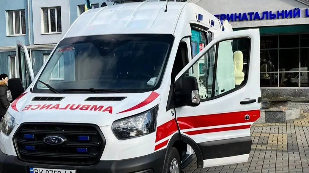 Мобільна бригада перинатального центру здійснить 19 виїздів на Рівненщині