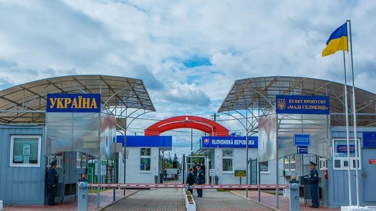 Штамп про виїзд з України: нова вимога ЄС для тимчасового захисту