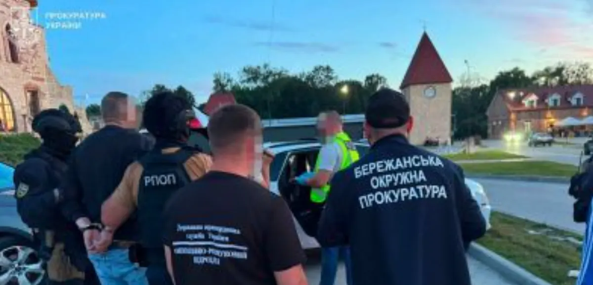 За 9 тисяч доларів: на Тернопільщині судитимуть організаторів нелегального виїзду