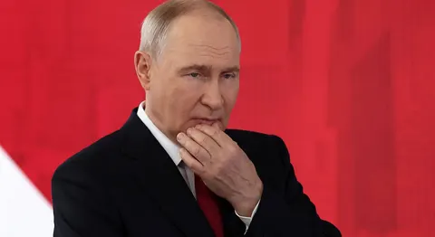 Сікорський порівняв удари РФ по Україні з бомбардуваннями Третього рейху