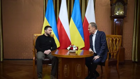 Зеленський і Туск обговорили ППО та безпеку українців у Польщі