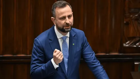 Польща: Україна не вступить до ЄС із символікою Бандери