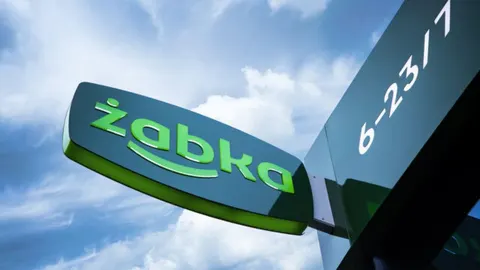 Канадці купують Żabka: 100% акцій за 8,7 млрд доларів