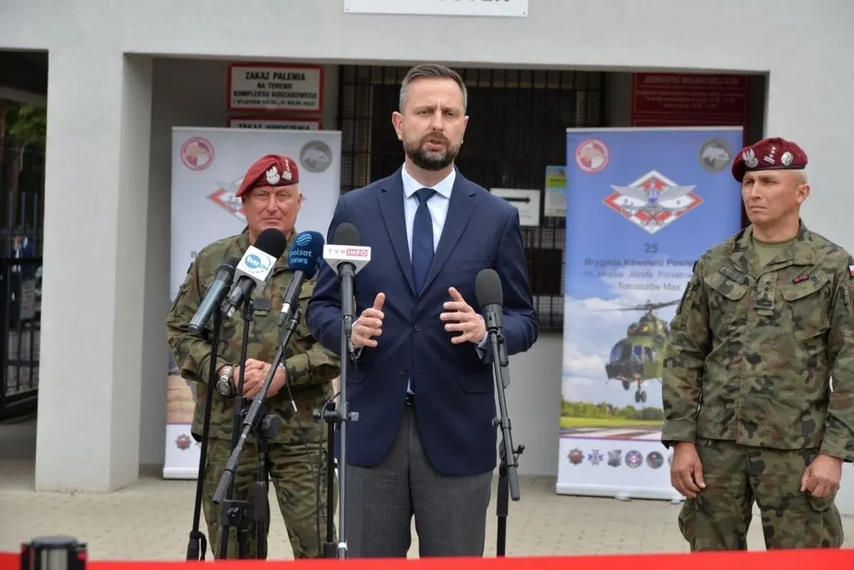 Міністр оборони Польщі закликав цінувати союзи та дружбу з Україною