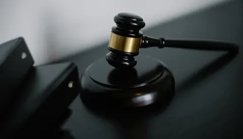 Нідерланди засудили братів за сексуальну експлуатацію українських підлітків-біженців
