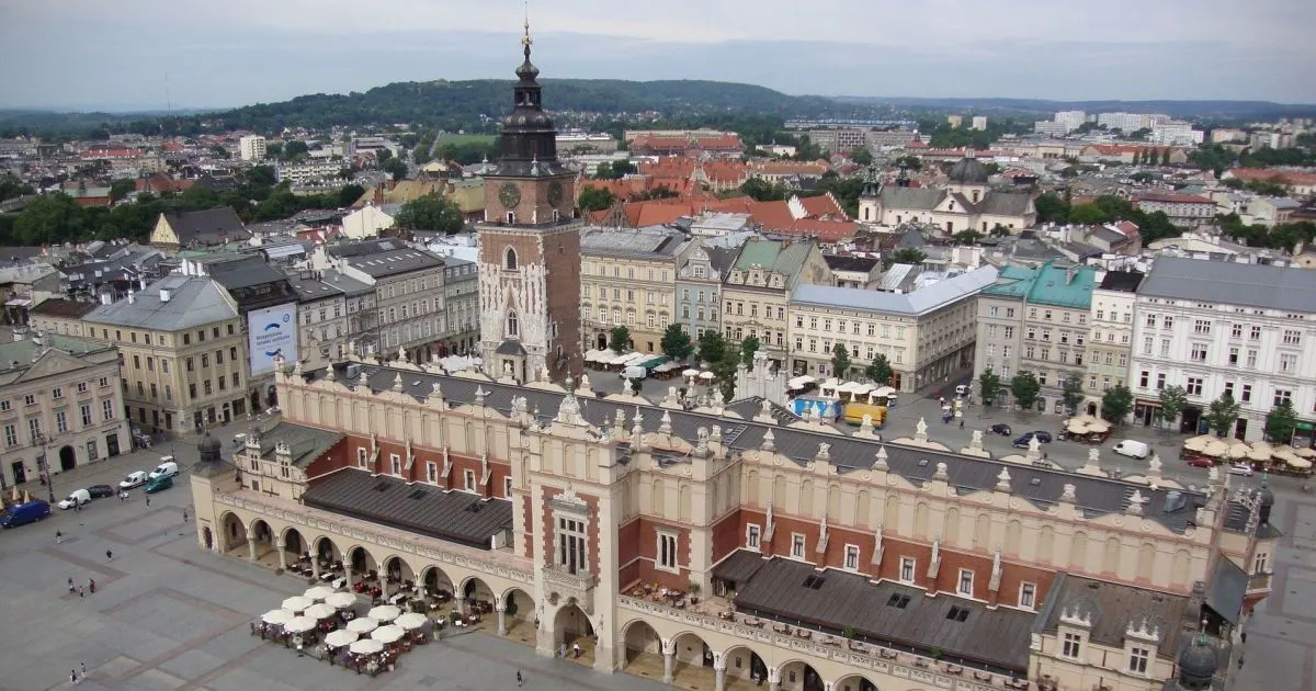 У Кракові чоловік напав на українця: Генконсульство відреагувало