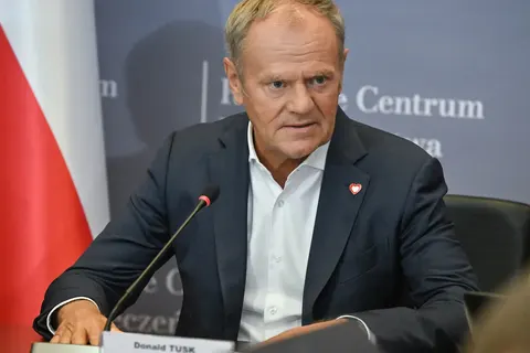 Туск скликав нараду через удари РФ біля кордону: Польща в підвищеній готовності