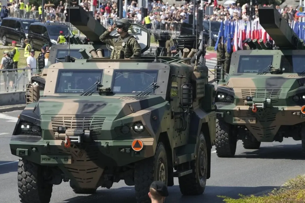 Польща не запросила Україну на парад до Дня війська