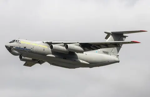 Український Іл-76МД двічі за день перетнув повітряний простір Польщі