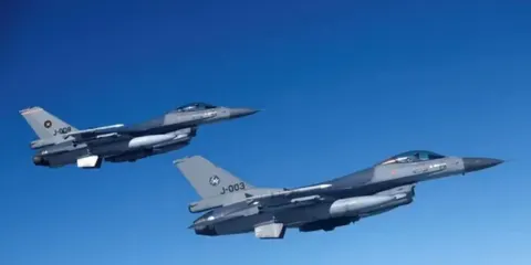 У Польщі пояснили, чому F-16 не збили російську ракету