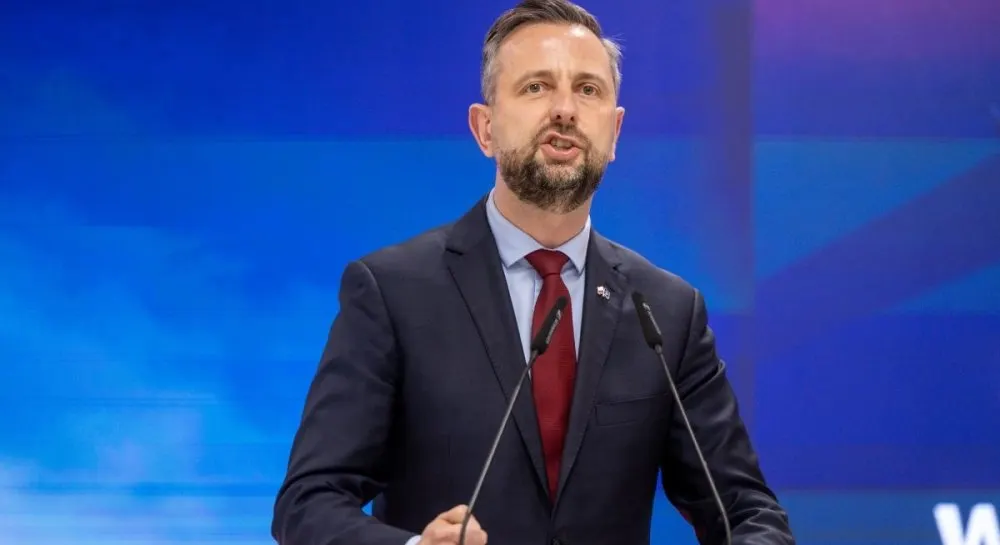 Польща не припинить допомогу Україні попри критику — міністр оборони