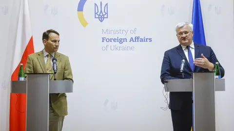 Сибіга обговорив із Сікорським захист неба після зальоту російської ракети