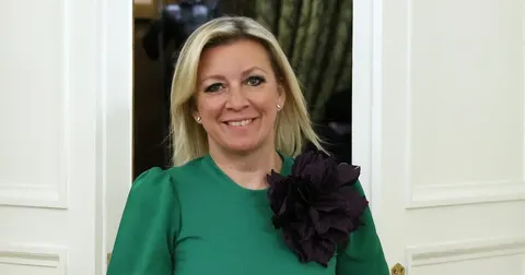 «Де б’ють московитів — там Польща допомагає»: Варшава відповіла на погрози Захар