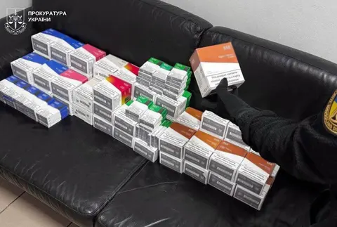 На Львівщині судитимуть водія за ввезення контрабандних картриджів для е-сигарет