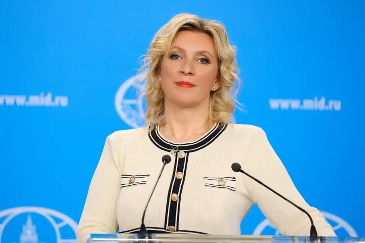 Сікорський заявив про перевагу НАТО над РФ, Захарова назвала це «русофобією мозку»