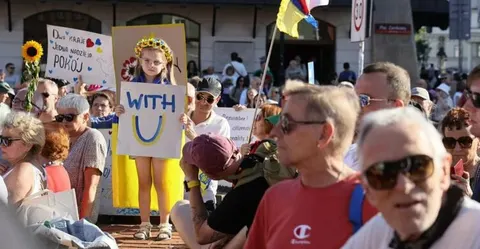 У 22 містах Польщі пройшли акції проти нападів на українців