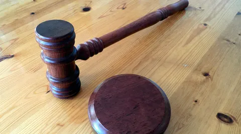 У Польщі суд над ексглавою поліції через вибух гранатомета з України